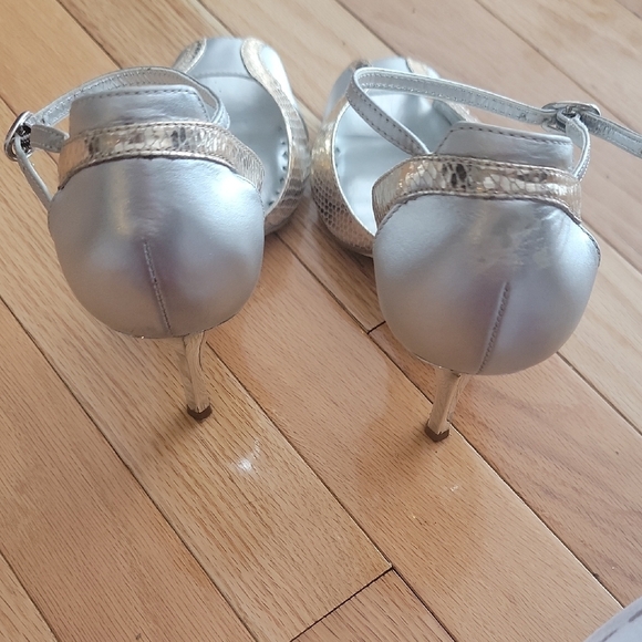 BCBGeneration Silver Heels with Ankle Strap - Picture 8 of 8